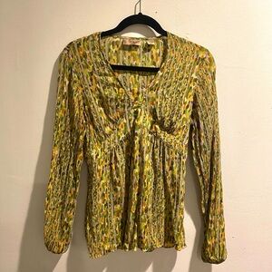100% silk patterned vintage blouse